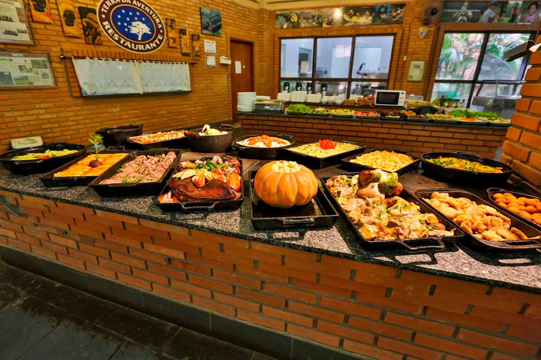 Pratos típicos do almoço com produtos da horta (foto 8)